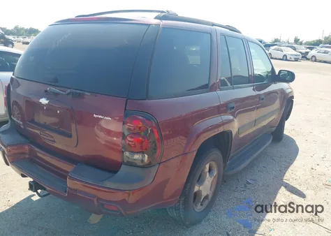 2005 Chevrolet Trailblazer Ls из США, поврежденный, VIN 1GNDS13S652355689